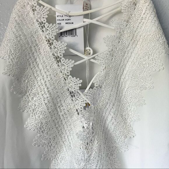 New Wayf Lace Women’s Trim Cami Size M - Picture 6 of 9